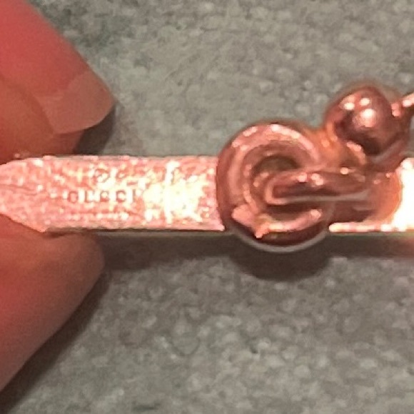 GUCCI Brit Toggle Logo Sterling Silver Necklace - Picture 5 of 5